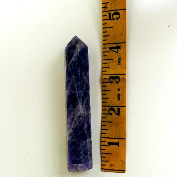 Amethyst tower - Picture 2 of 2